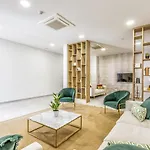 Apartment Heles *
